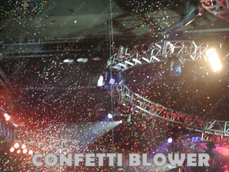 Confetti Blower
